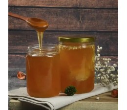 Pot 250ml en verre transparent avec une couvercle dorée
